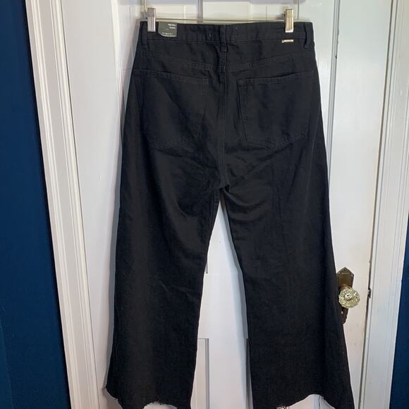 Tractr Black Premium Denim High Rise Wide Leg Button-fly Jeans NEW W-820 Size 6 - Picture 6 of 10